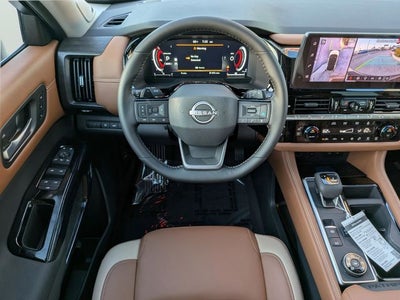 2026 Nissan Pathfinder Platinum