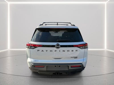 2026 Nissan Pathfinder Platinum
