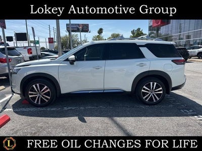 2024 Nissan Pathfinder Platinum