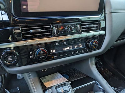 2026 Nissan Pathfinder Platinum