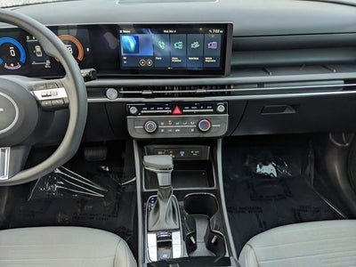 2026 Hyundai Santa Cruz SE