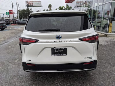 2023 Toyota Sienna Platinum 7 Passenger