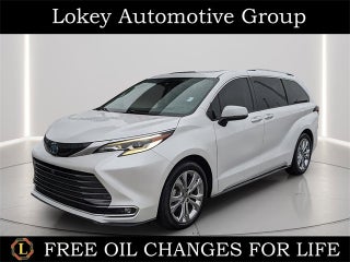 2023 Toyota Sienna Platinum 7 Passenger