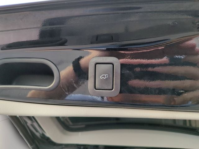 2016 Toyota Highlander Limited Platinum V6