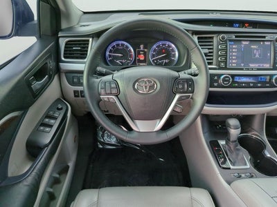 2016 Toyota Highlander Limited Platinum V6