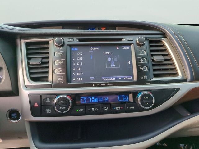2016 Toyota Highlander Limited Platinum V6