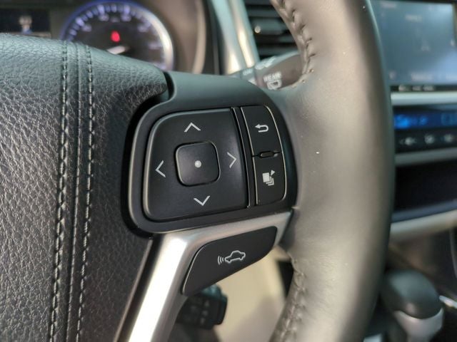 2016 Toyota Highlander Limited Platinum V6