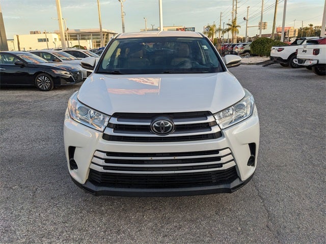 2019 Toyota Highlander LE