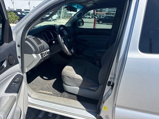 2013 Toyota Tacoma Base