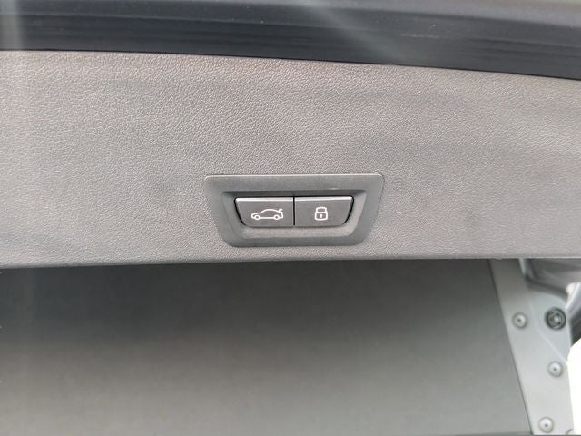 2024 BMW XM Label Red