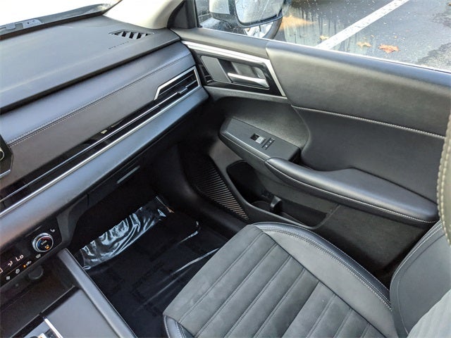 2024 Mitsubishi Outlander SE Black Edition