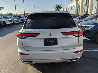 2024 Mitsubishi Outlander SE Black Edition