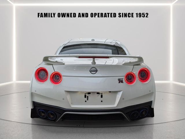 2023 Nissan GT-R Premium