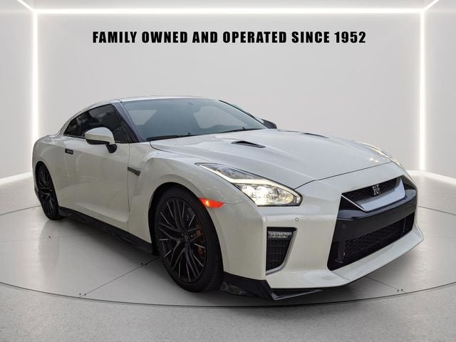 2023 Nissan GT-R Premium