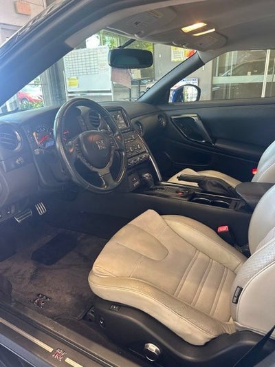 2012 Nissan GT-R Premium