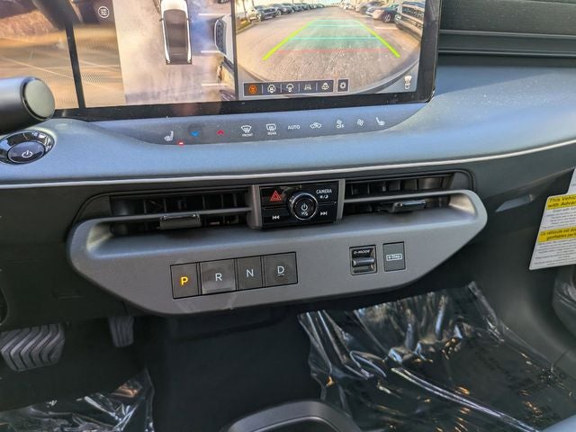 2026 Nissan LEAF PLATINUM+