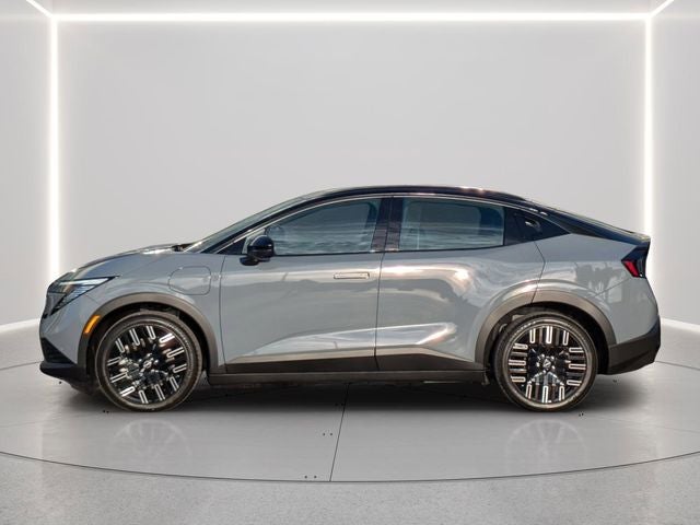 2026 Nissan LEAF PLATINUM+