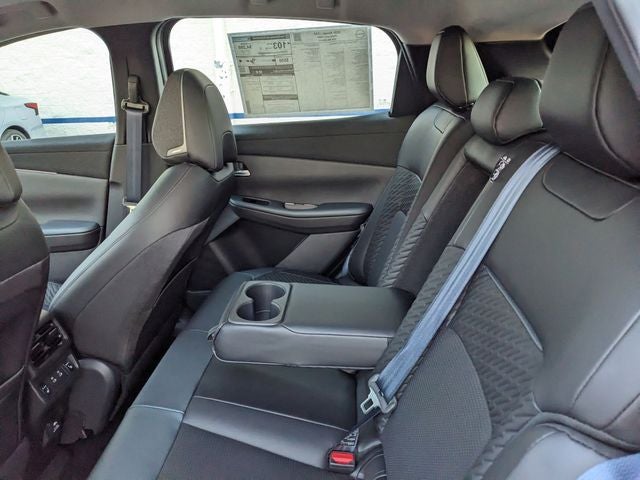 2026 Nissan LEAF PLATINUM+