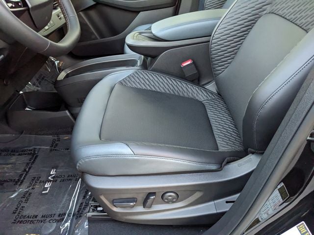 2026 Nissan LEAF PLATINUM+