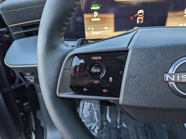 2026 Nissan LEAF PLATINUM+