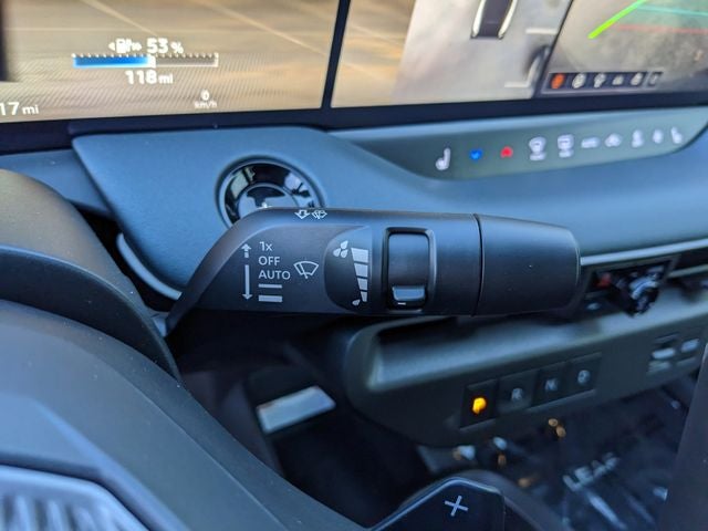 2026 Nissan LEAF PLATINUM+