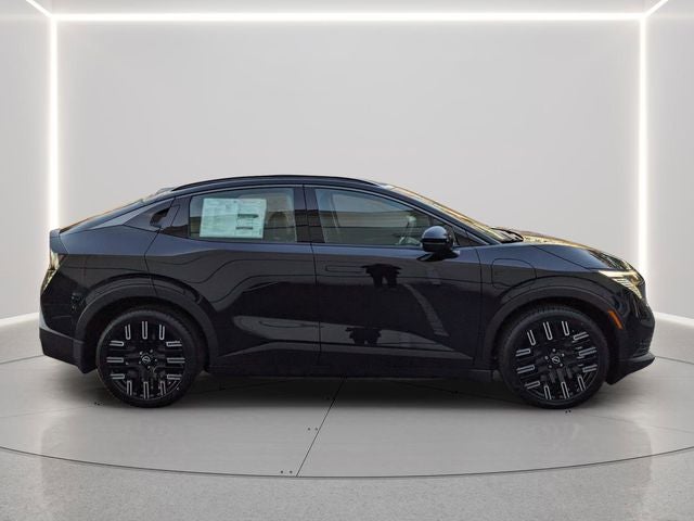 2026 Nissan LEAF PLATINUM+