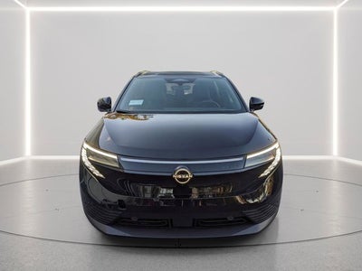 2026 Nissan LEAF PLATINUM+