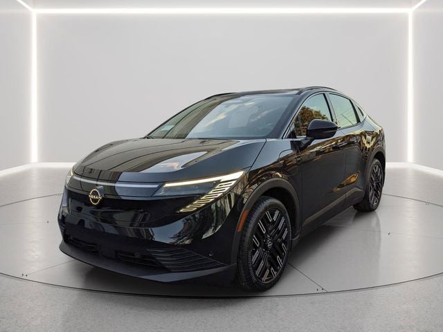 2026 Nissan LEAF PLATINUM+