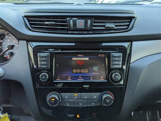 2022 Nissan Rogue Sport S