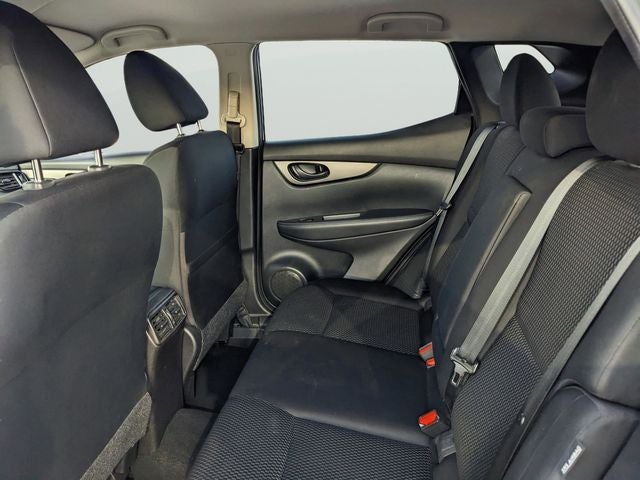 2022 Nissan Rogue Sport S