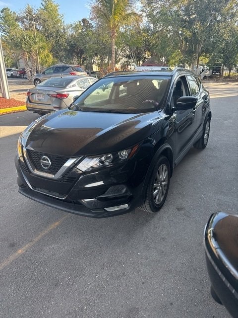 2021 Nissan Rogue Sport SV