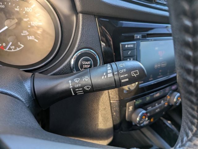 2021 Nissan Rogue Sport SV