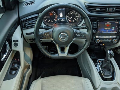 2022 Nissan Rogue Sport SV