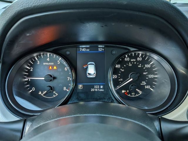 2022 Nissan Rogue Sport SV