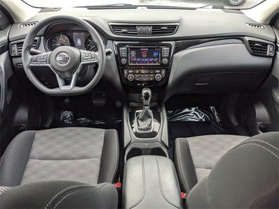 2020 Nissan Rogue Sport SV