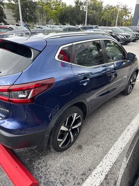 2022 Nissan Rogue Sport SL