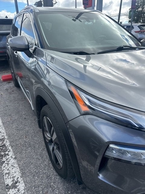 2021 Nissan Rogue Platinum