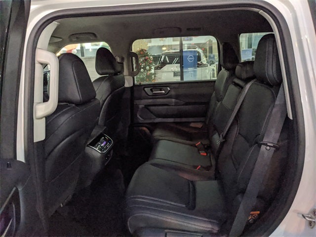 2026 Nissan Armada SV