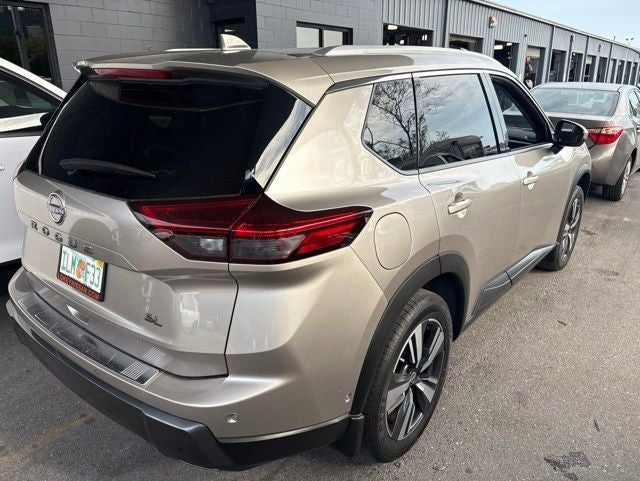 2025 Nissan Rogue SL