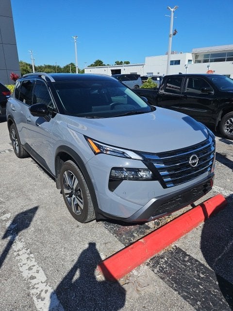 2025 Nissan Rogue SL
