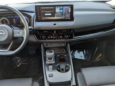 2024 Nissan Rogue SL