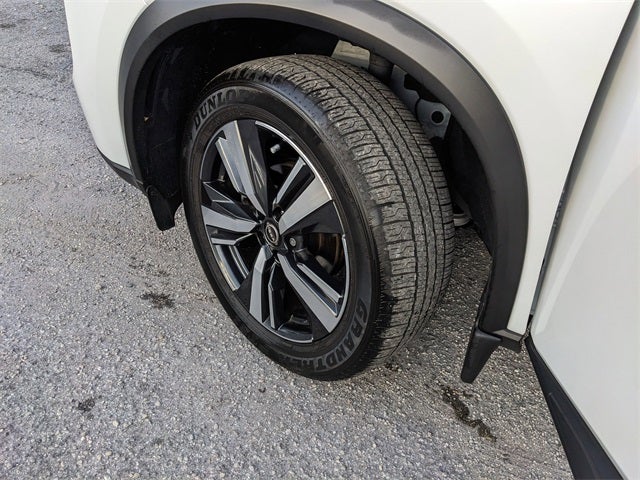 2024 Nissan Rogue SL