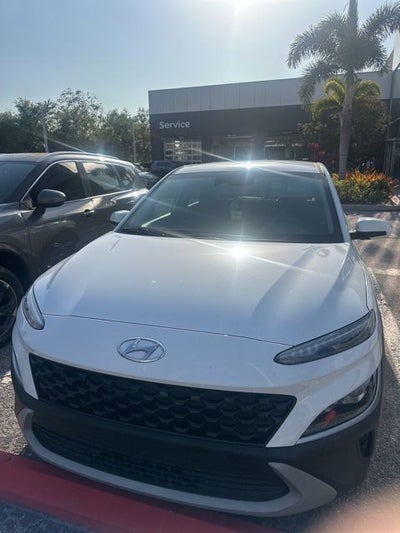 2022 Hyundai Kona SE