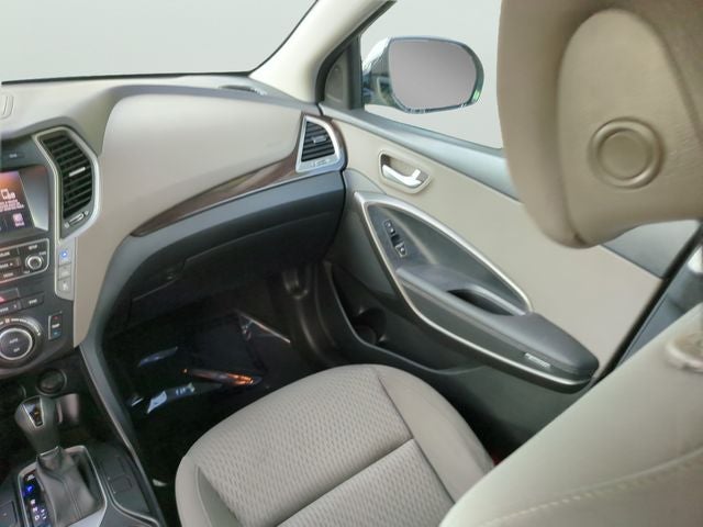 2018 Hyundai Santa Fe SE