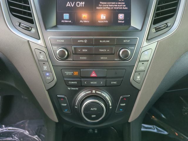 2018 Hyundai Santa Fe SE