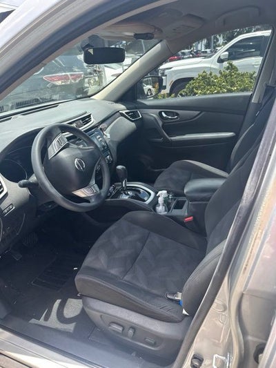 2015 Nissan Rogue SV