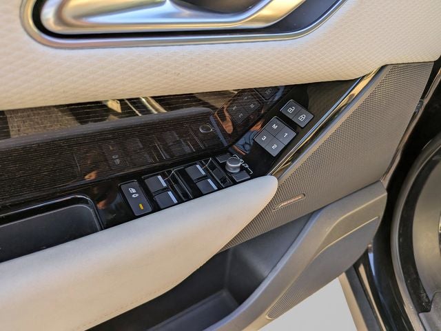 2023 Land Rover Range Rover Velar R-Dynamic S MHEV