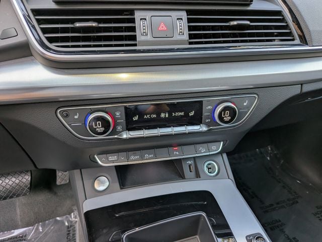 2025 Audi Q5 45 S line Premium quattro