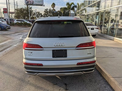 2024 Audi Q7 45 Premium Plus quattro