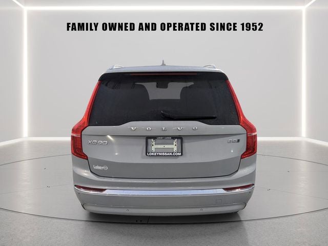 2024 Volvo XC90 B5 Plus